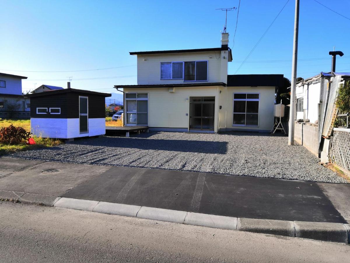 暮らすように過ごす温泉宿　白老大使館 Shiraoi Exterior foto